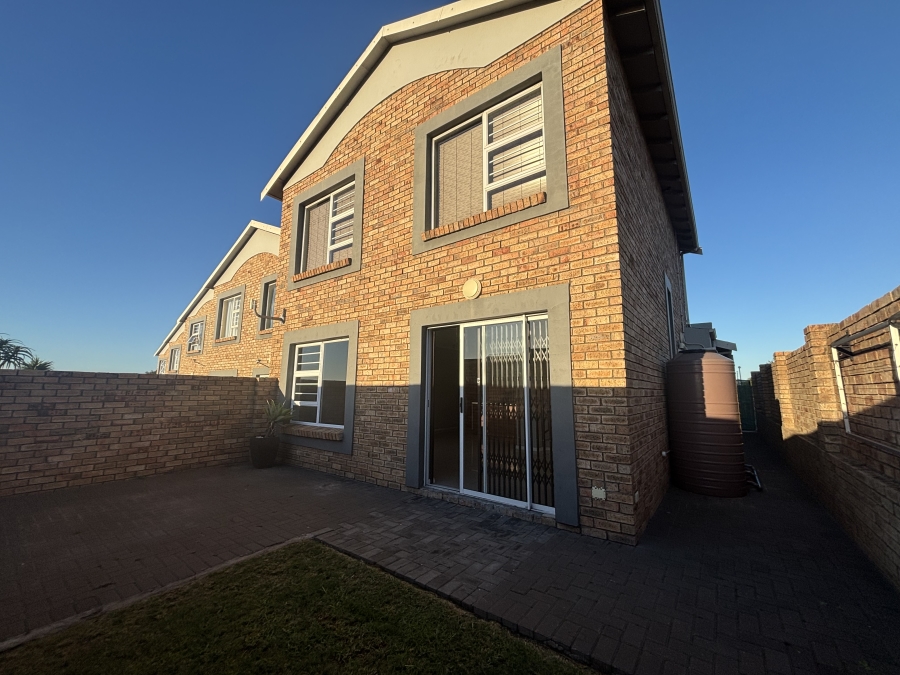 To Let 3 Bedroom Property for Rent in South End Eastern Cape